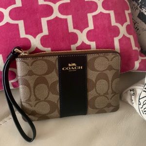 Brown monogram Coach wallet pouch zipper Corner Zip Wristlet In Signature Canvas